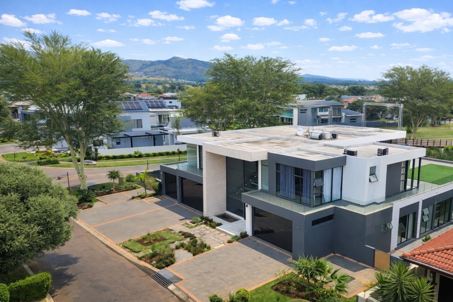 6 Bedroom Property for Sale in The Islands Estates North West